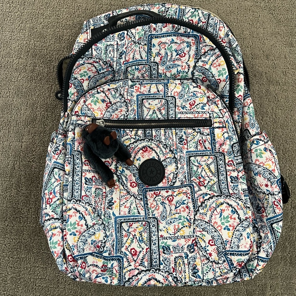 Seoul XL Backpack